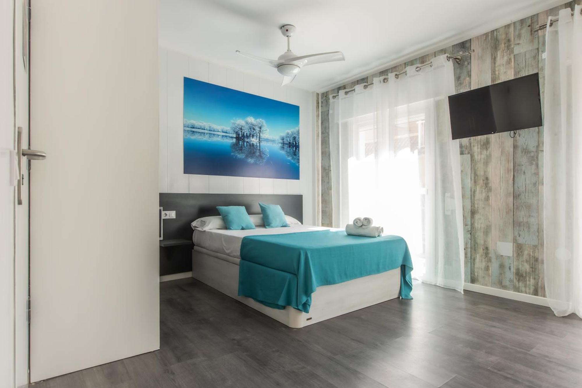 Sunsands Studio Con Balcones 2ºa Playa76 Carihuela 토레몰리노스 외부 사진